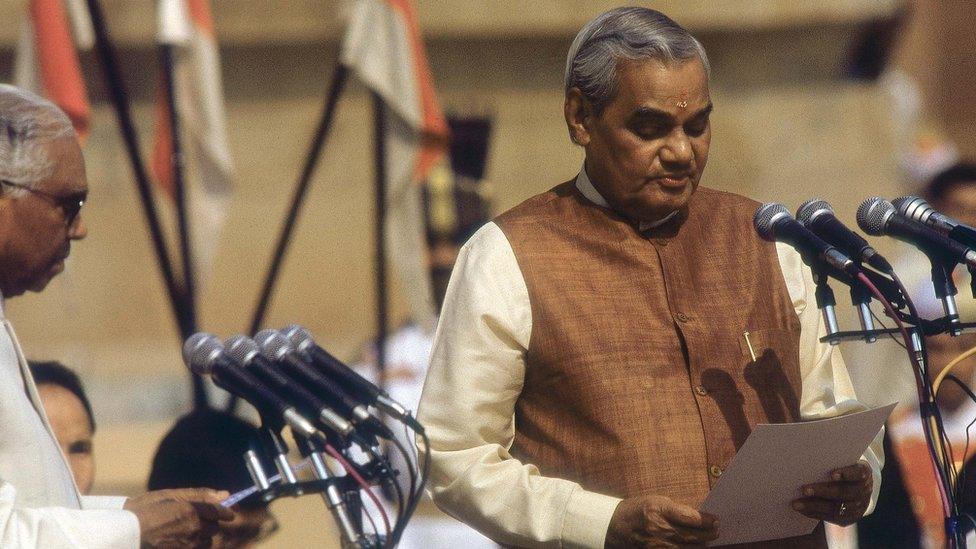 Atal Bihari Vajpayee swearing-in as Prime Minister by President KR Narayanan at Rashtrapathi Bhawan