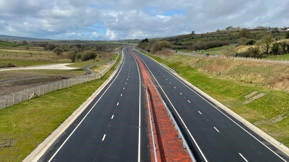 a6 road derry to dungiven