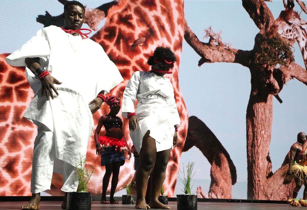 Ivorian artists perform during The 2nd edition of Abidjan Border Forum (ABF), at the exhibition center in Abidjan 23 October 2024. The second edition of the Abidjan Border Forum (ABF) themed 'Green borders: between shared natural resources and security challenges' is co-organized with the African Union Commission and aims at discussing the challenges and opportunities inherent to border governance in Africa.