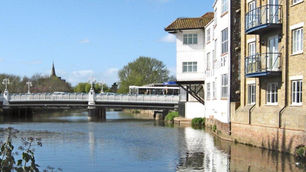 River Tone, Taunton