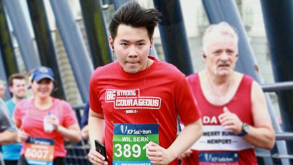 Wil Sern Ong during the Swansea Half Marathon 2019