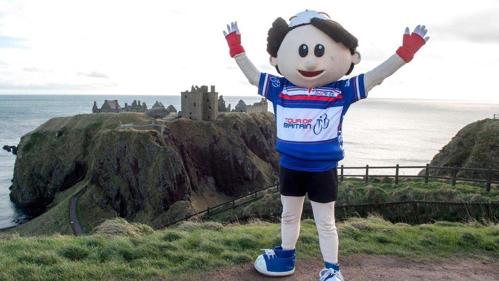 Tour of Britain mascot at Dunnottar Castle