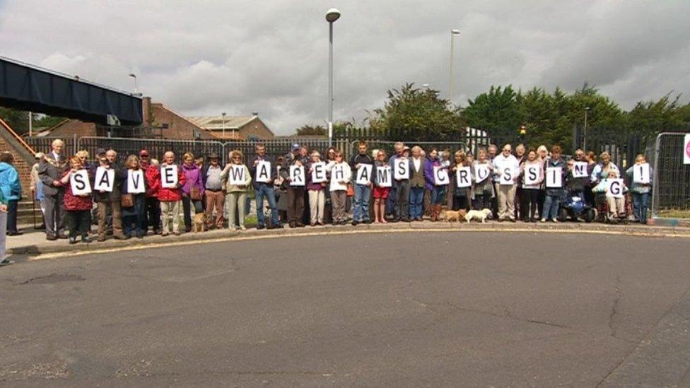 Wareham Crossing protest