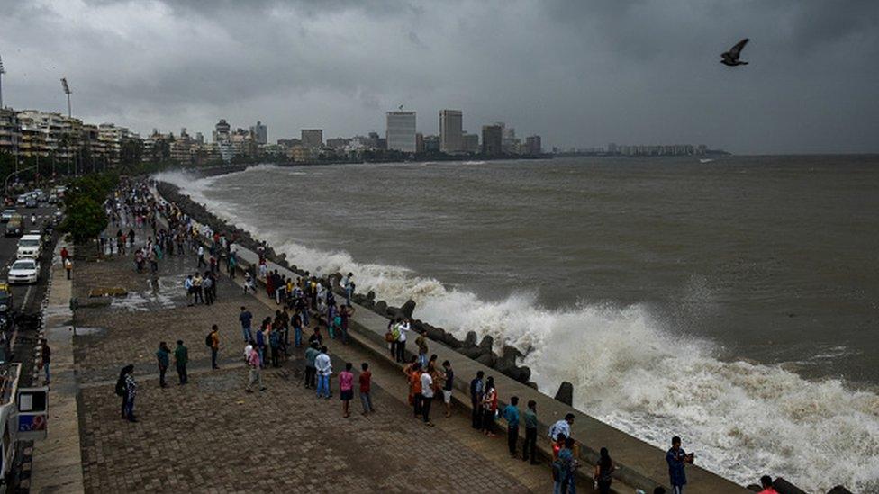 Mumbai sea