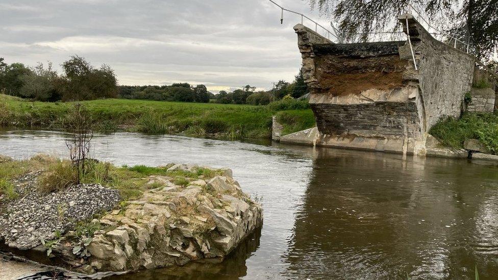 Olion Pont Llannerch