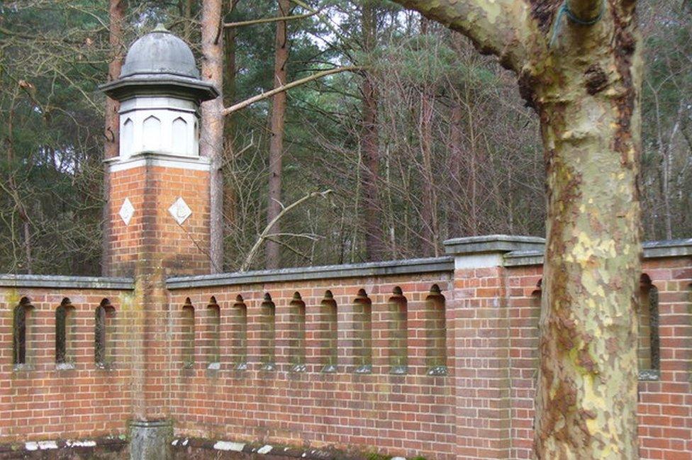 Corner tower, Muslim burial ground - in 2011