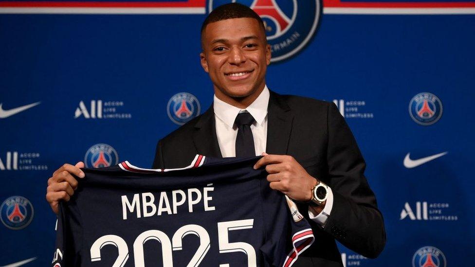 Mbappé.