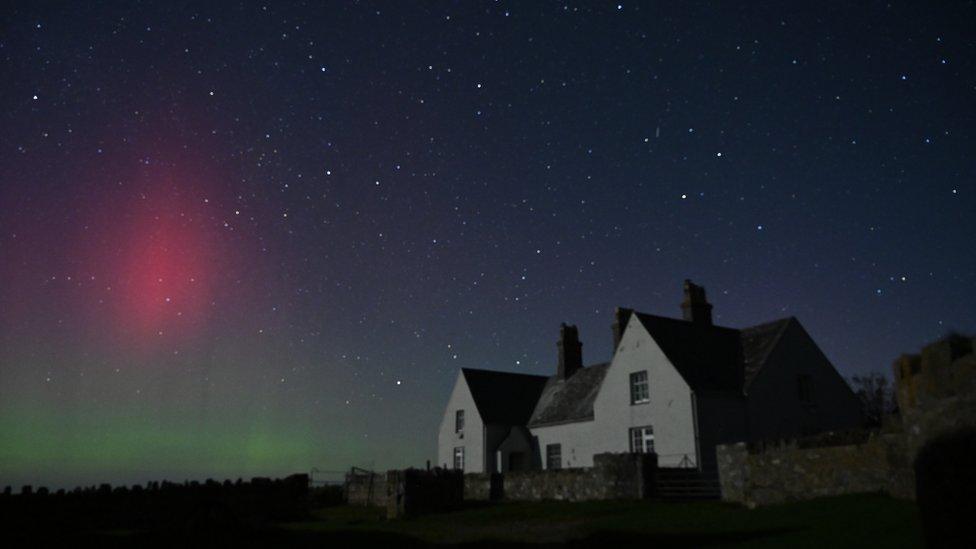 Buildings on Ynys Enlli aurora seen on Sunday evening 26th of February