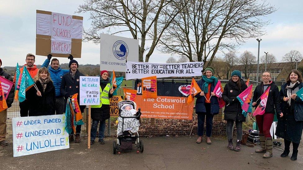 Picket line outside The Cotswold School in Bourton-on-the-Water