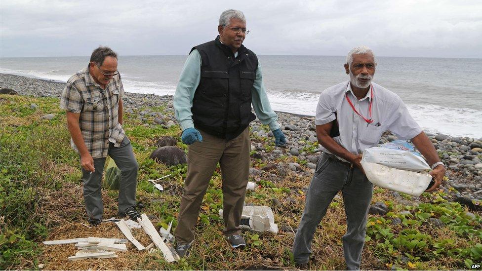 Search for more items on beaches at Reunion. 6 Aug 2015