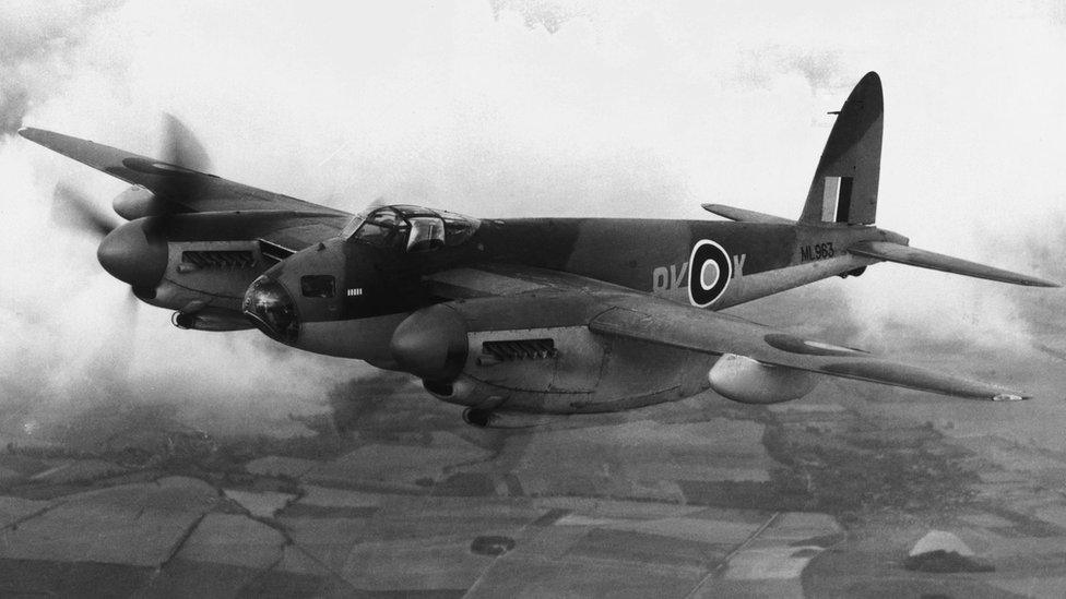 A Mosquito in flight circa 1943