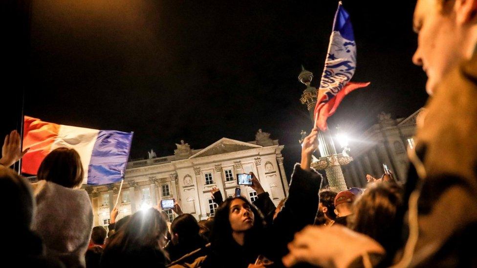 Fans greet France players