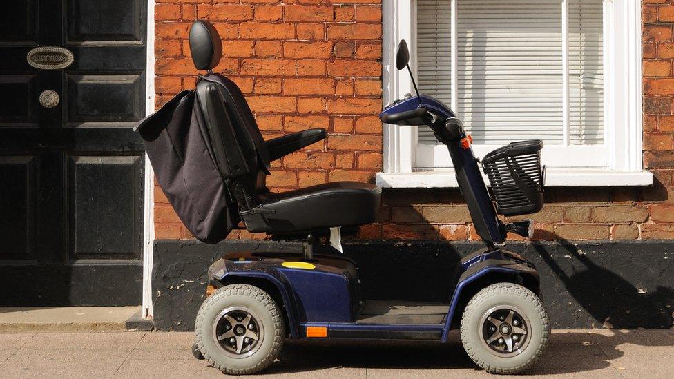 Mobility scooter