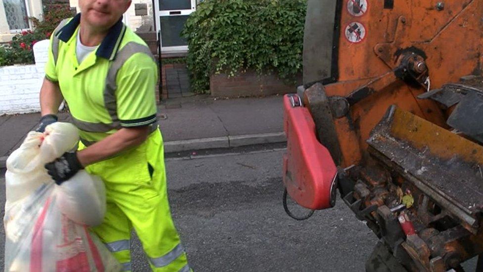 Bin lorry in Cardiff