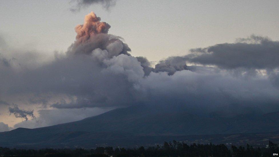 A general view from Saquisili village, of an ashes column spewed by the Cotopaxi volcano in Pichincha province, Ecuador, 15 August 2015.