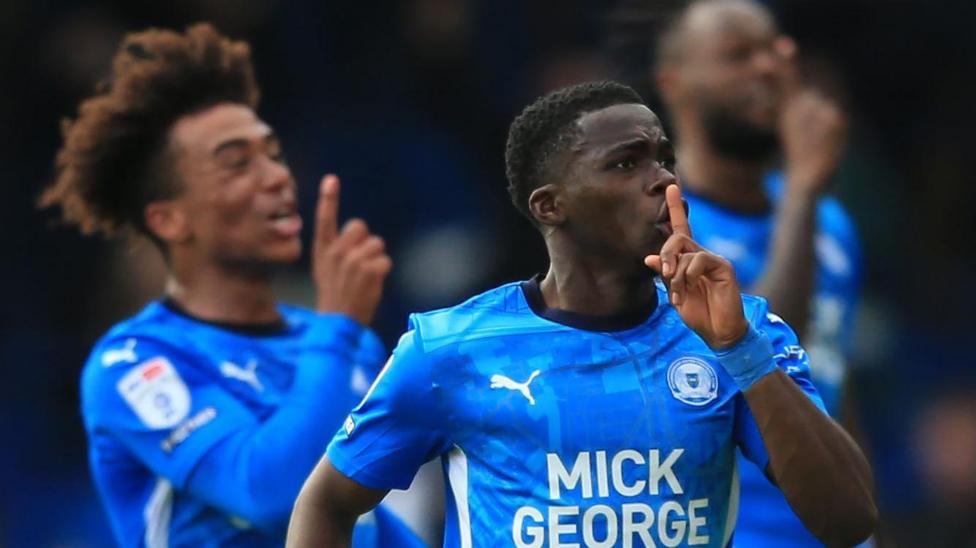 Peterborough United 2-1 Stevenage - BBC Sport