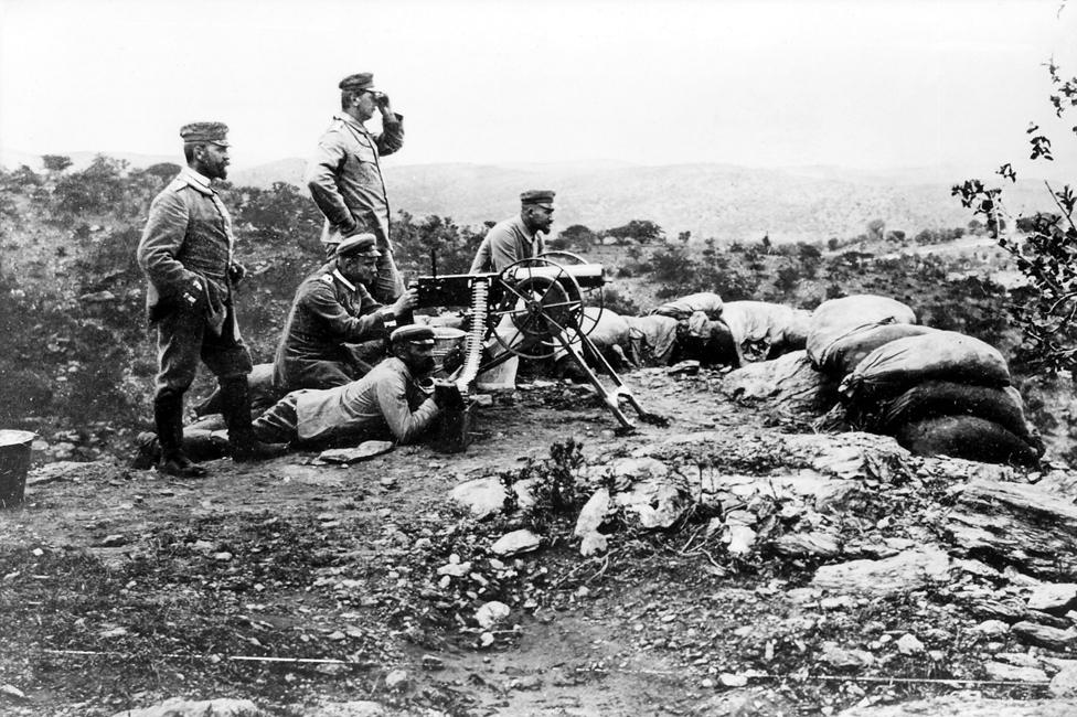 A German machine gun position (1904)