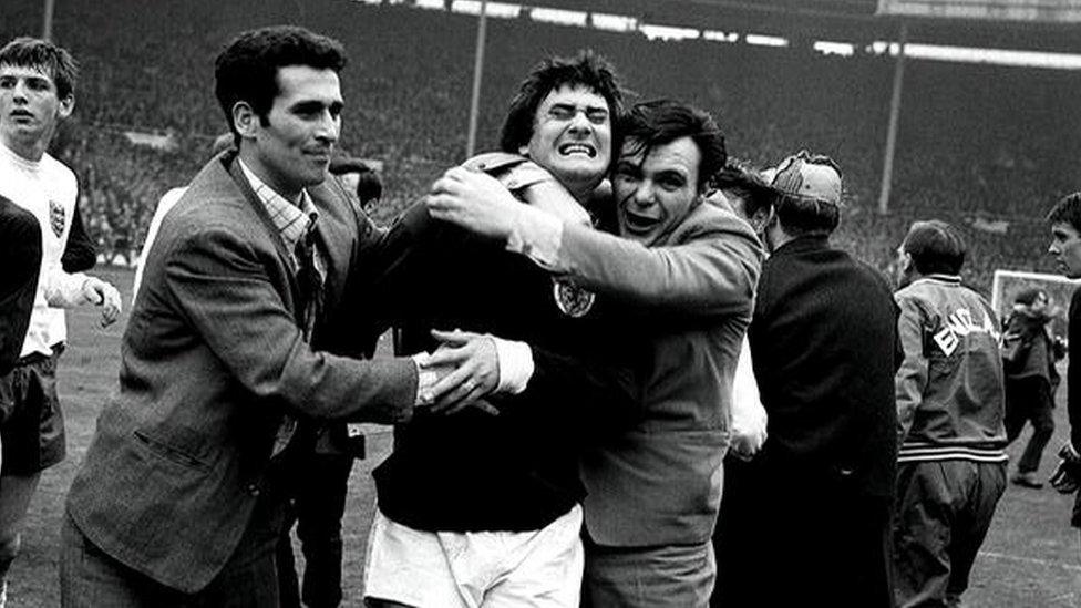 Jim Baxter at 1967 match between Scotland and England