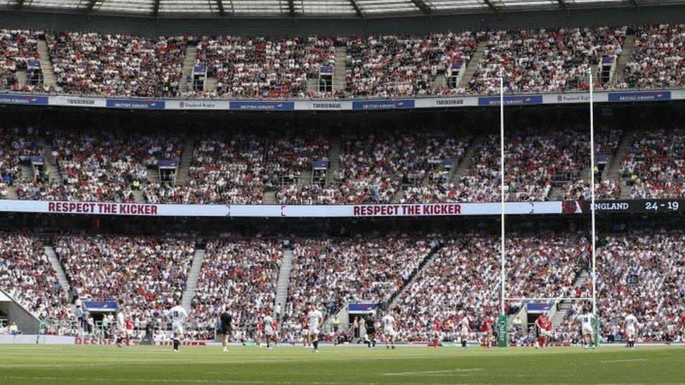 England fans often sing Swing Low, Sweet Chariot when they watch their country play