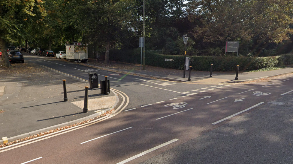 De Montfort Street junction with Lancaster Road