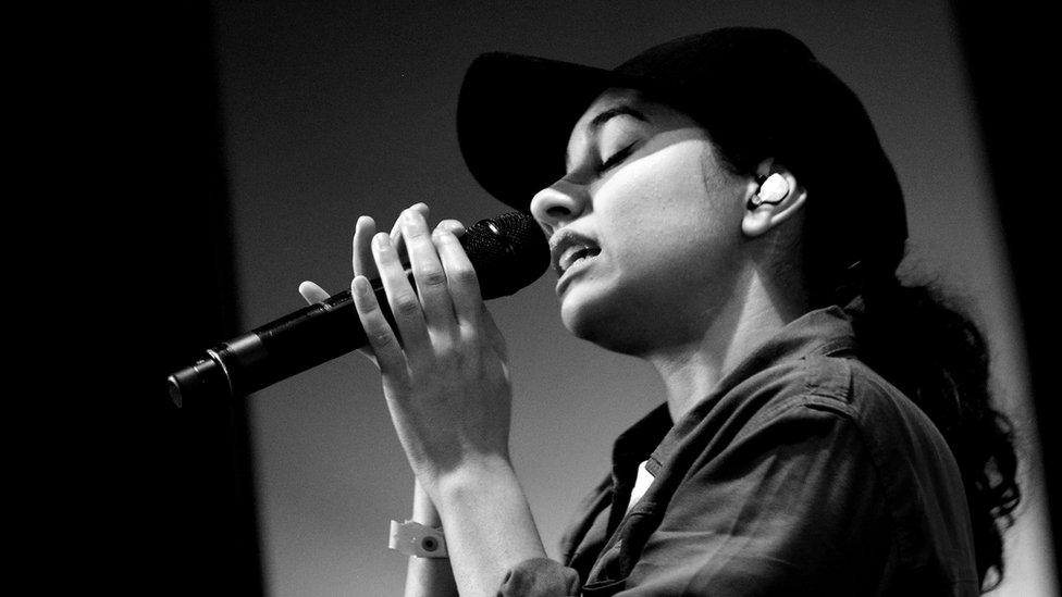 Alessia Cara performing