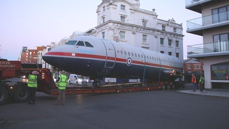 Aircraft in Southampton street