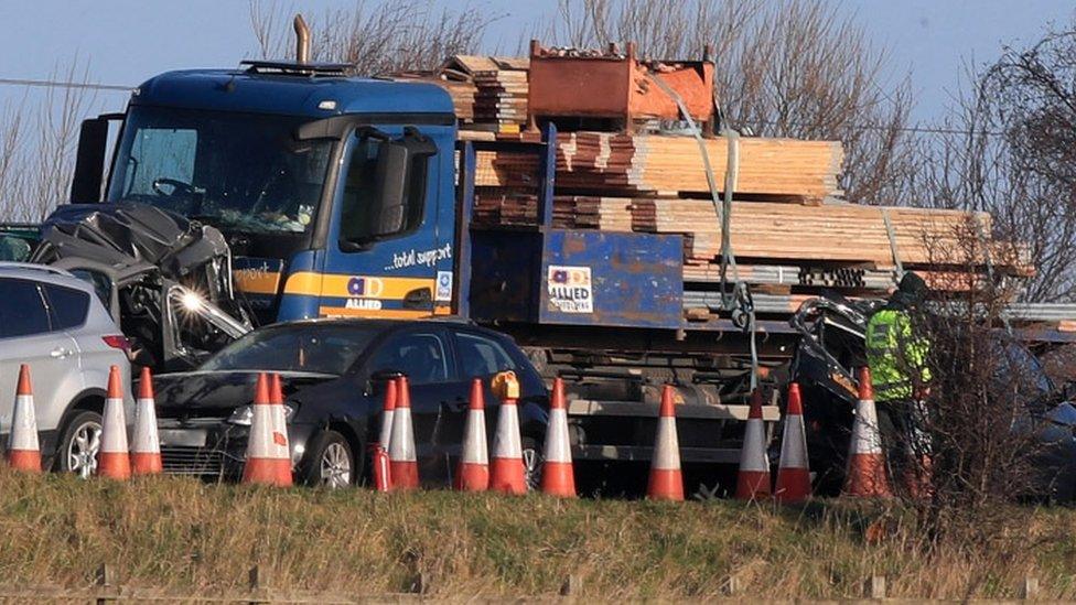 Lorry with scaffolding crashes into minibus