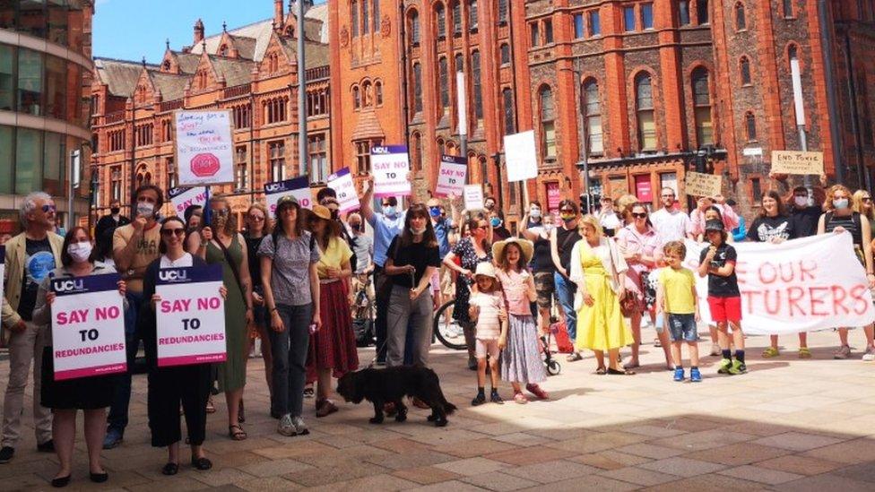 Protest by university staff