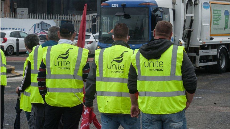 Bexley bin men strike