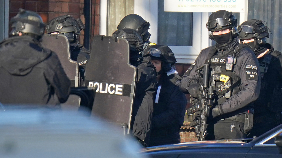 Armed police in Earlsdon