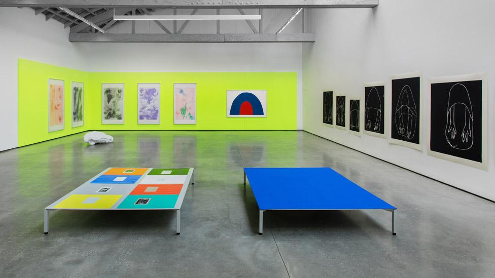 Andrea Buttner, installation view from David Kordansky Gallery, Los Angeles 2016