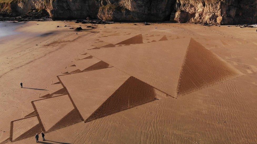 Design on Brean down beach