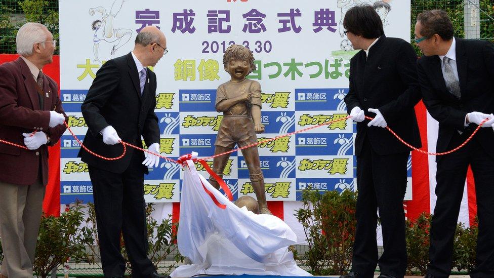 A statue of Captain Tsubasa