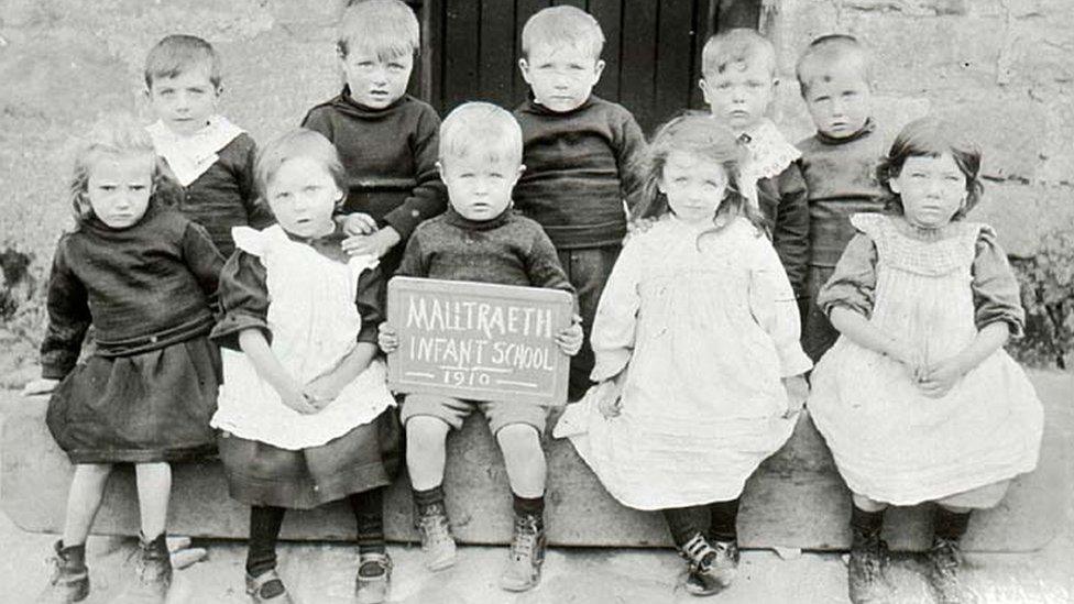 Ysgol Gynradd Malltraeth, 1910