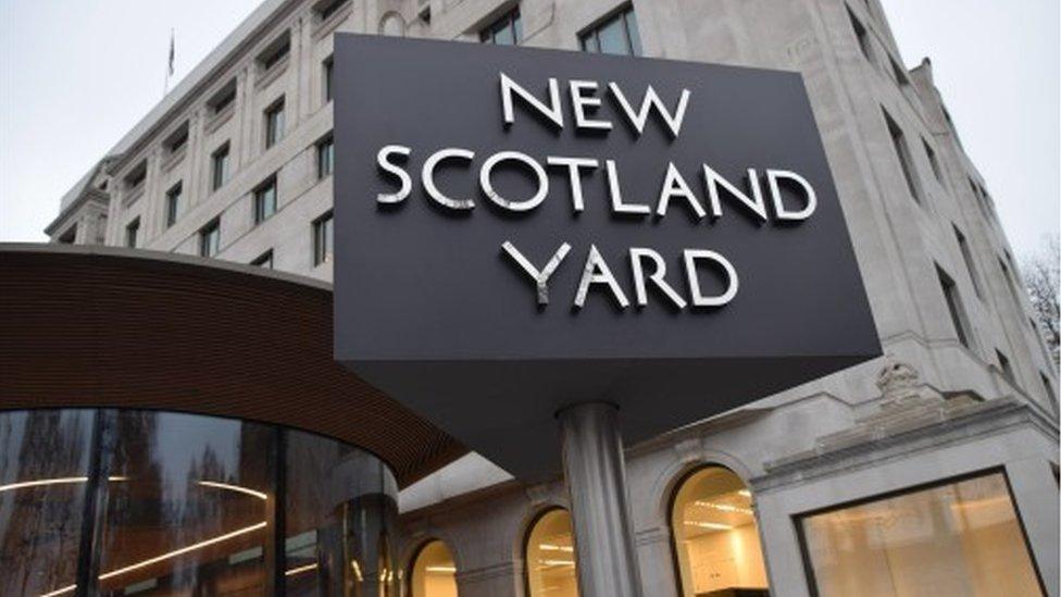 New Scotland Yard sign