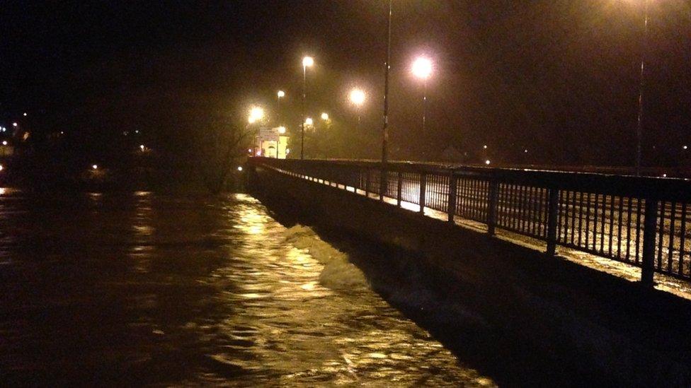 Queen's Bridge in Perth