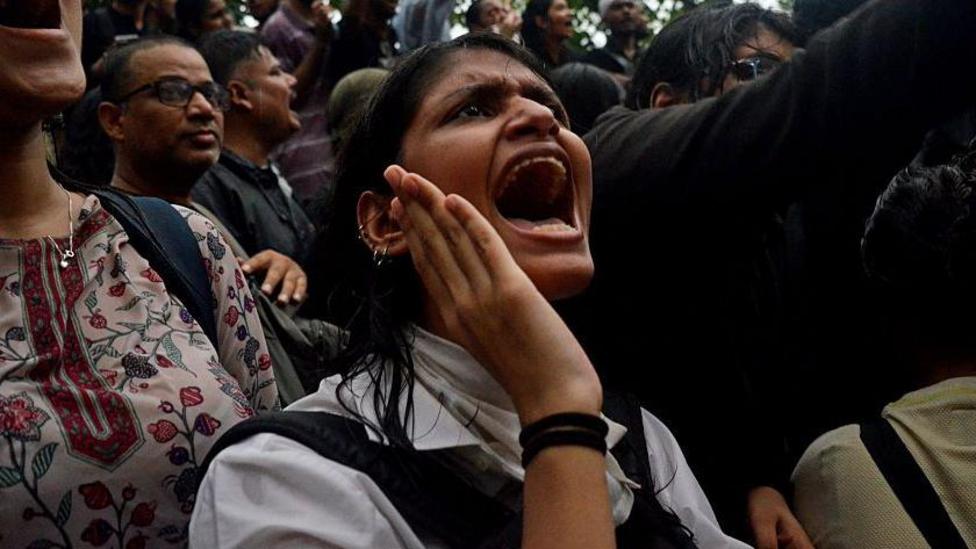 India's 'cockroach' protesters hold talks with government as stalemate continues