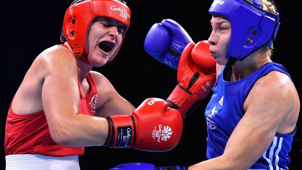 Lauren Price boxing with Caitlin Parker at 2018 Gold Coast Commonwealth Games