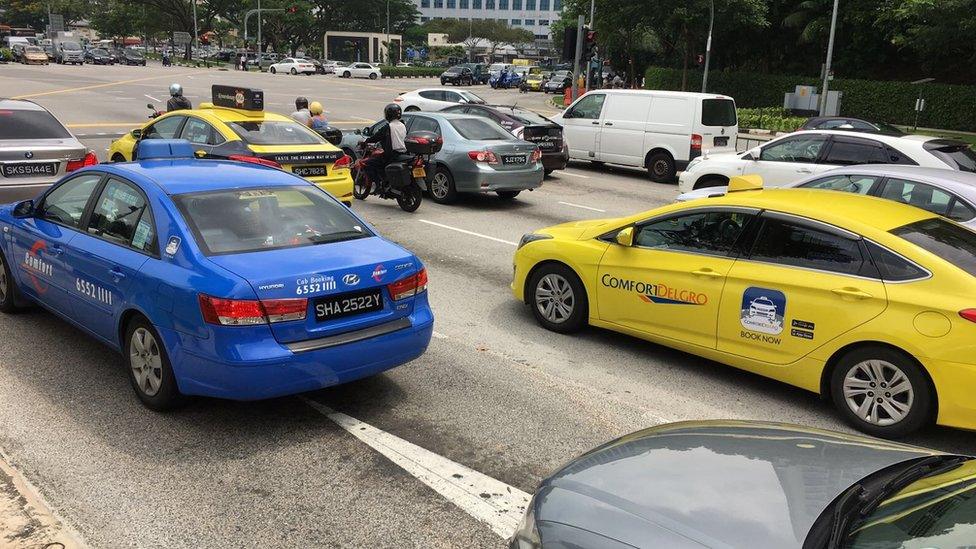 Taxis and cars in Singapore