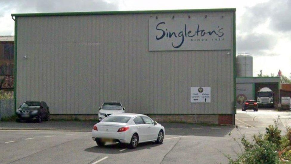 Singleton's