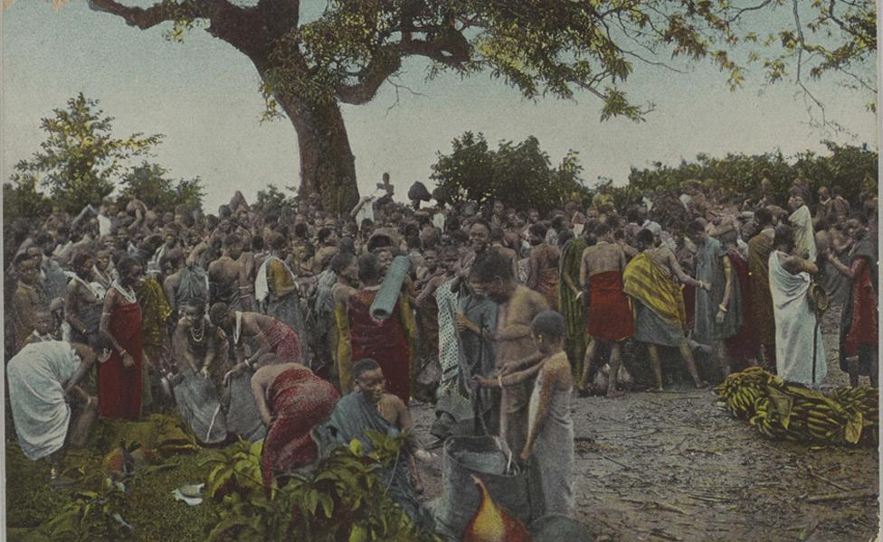 Market day under a tree