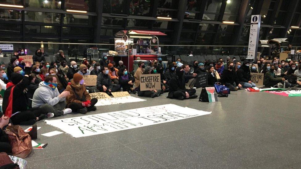 Pro-Palestinian demonstrators at Queen Street Station