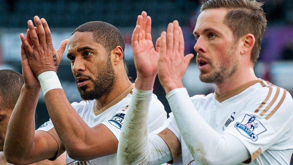 Ashley Williams and Gylfi Sigurdsson