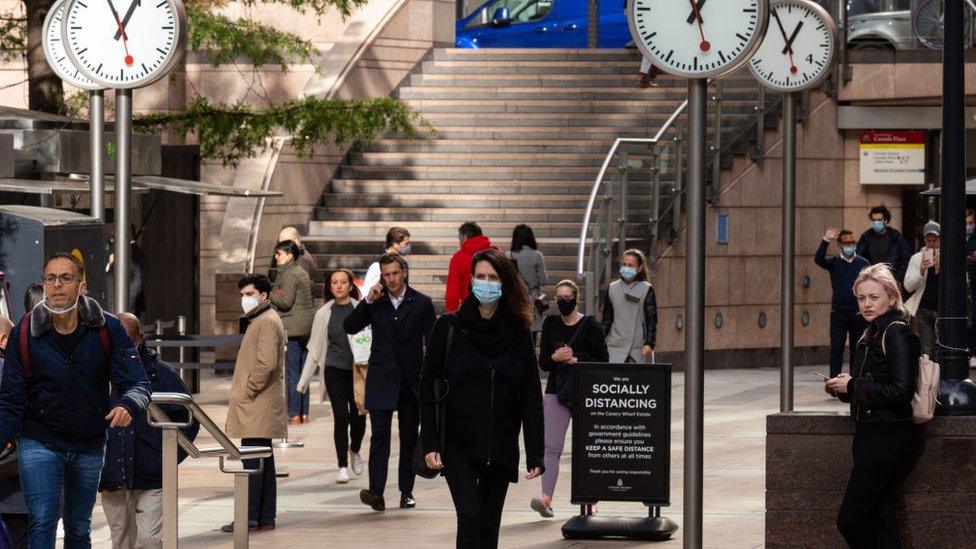 Commuters at Canary Wharf