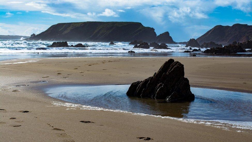 Marloes Sands by Phil Davies