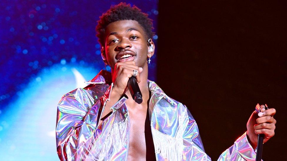 Lil Nas X singing 'Old Town Road'