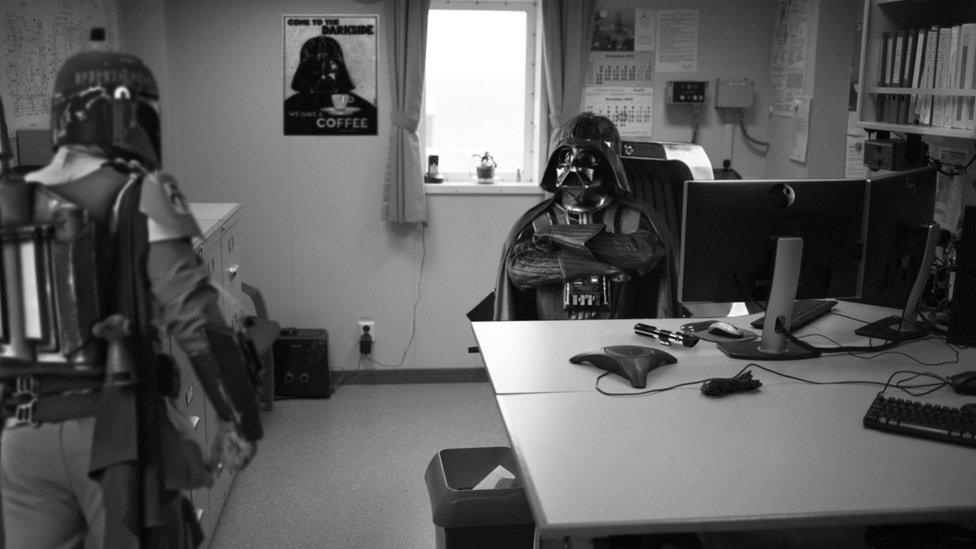 Star Wars and oil rigs