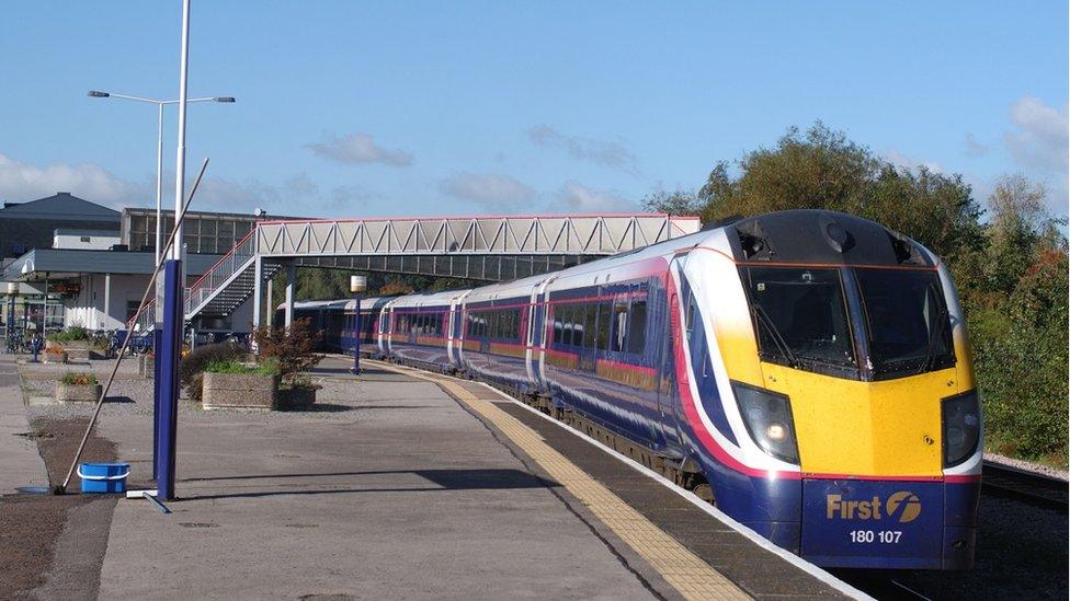 Swindon Station