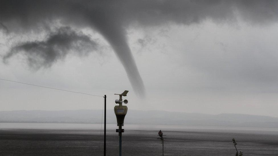 Large waterspout