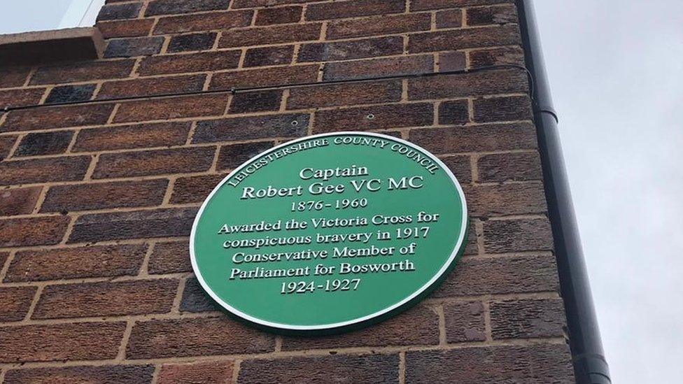 Plaque for Captain Robert Gee